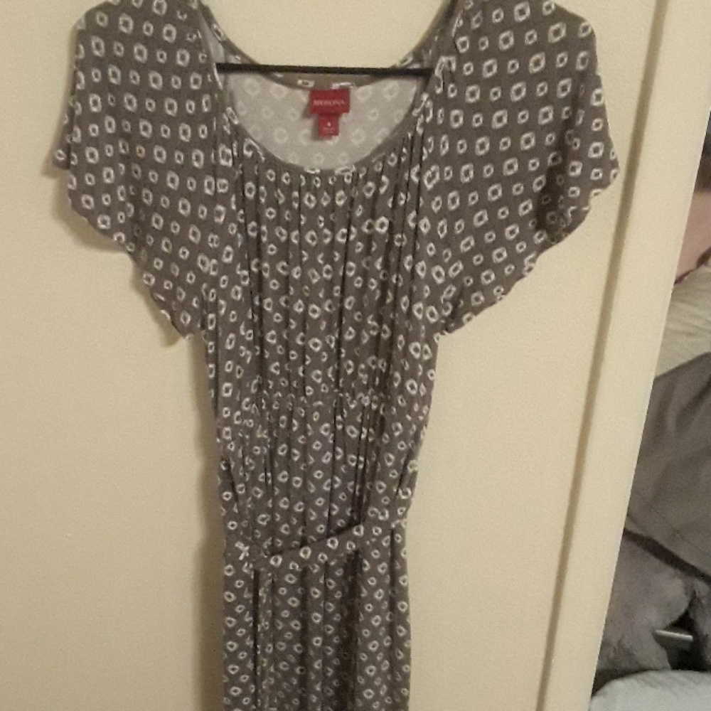 Gray dress